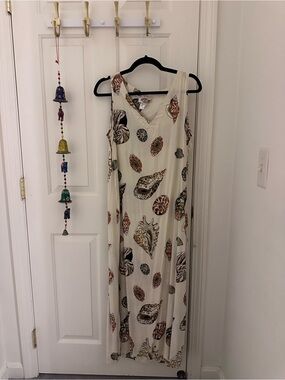 Peppermint Bay Cream Seashell Print Maxi Dress